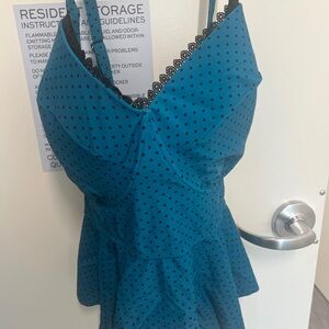 6. NWT Teal Polka Dot Tankini Top